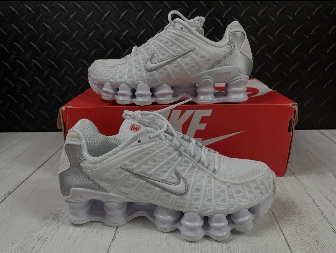 Nike shox branco